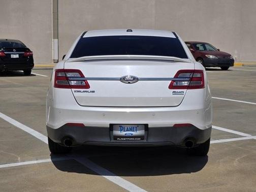 2018 Ford Taurus SHO