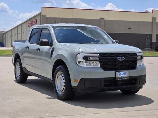 2024 Ford Maverick XL
