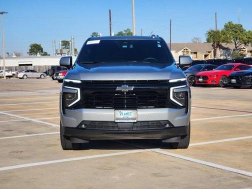2025 Chevrolet Tahoe RST