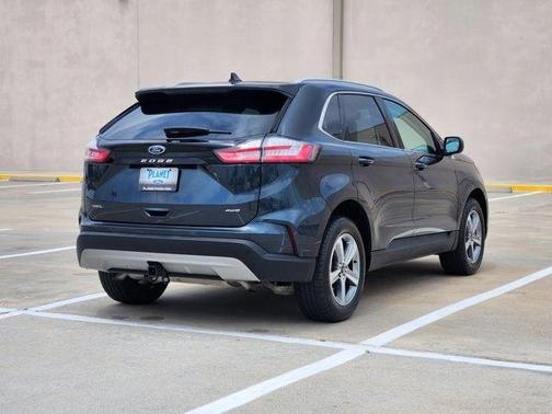 Blue Metallic 2023 Ford Edge SEL