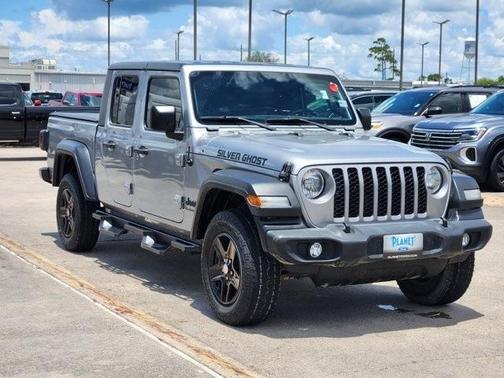 2020 Jeep Gladiator Sport