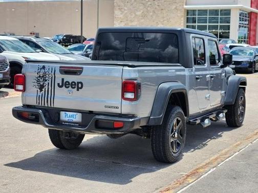 2020 Jeep Gladiator Sport