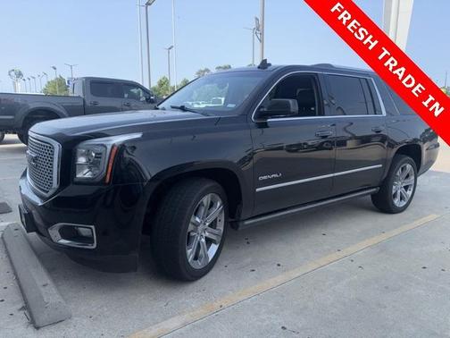 2017 GMC Yukon XL Denali