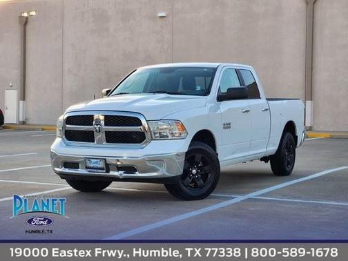 2017 RAM 1500 SLT