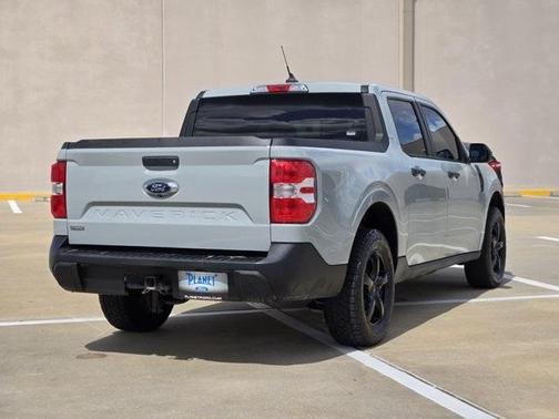 2023 Ford Maverick XL