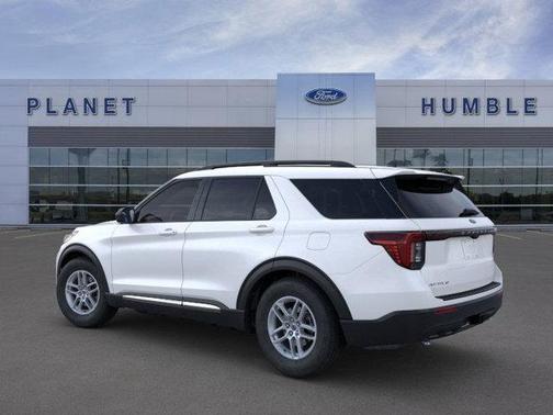 2025 Ford Explorer Active RWD