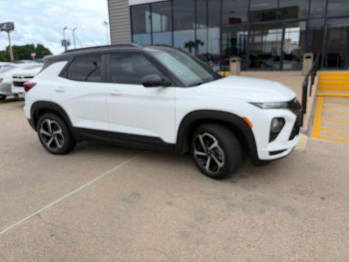 Summit White 2022 Chevrolet Trailblazer RS