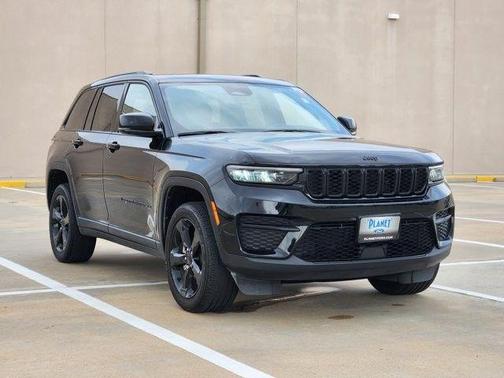 2023 Jeep Grand Cherokee Altitude