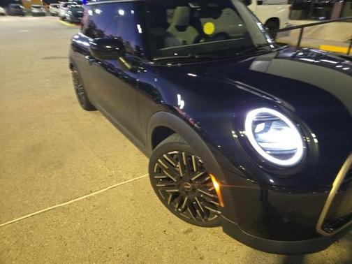 2025 MINI Hardtop SIGNATURE PLUS