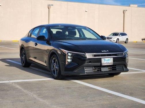 2025 Kia K4 