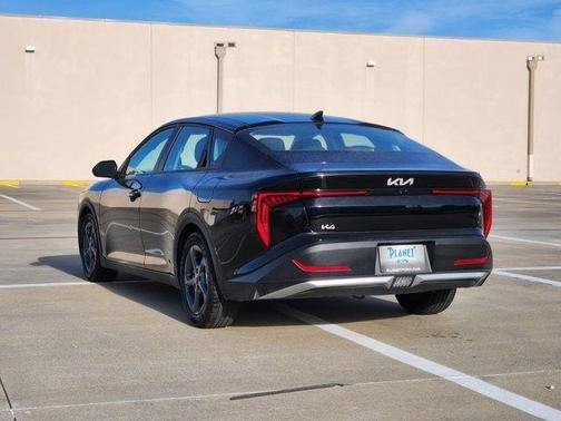 2025 Kia K4 