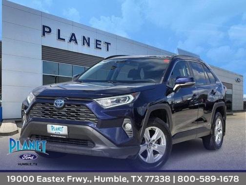 2020 Toyota RAV4 Hybrid XLE
