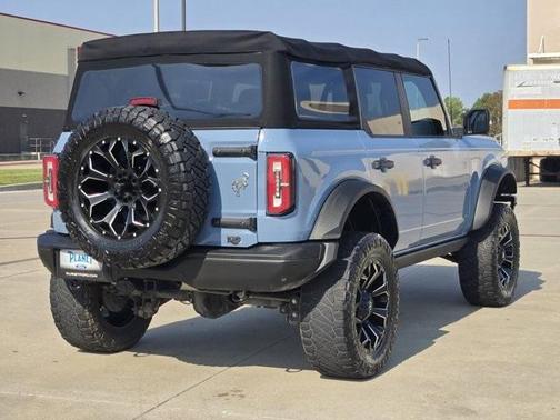 2022 Ford Bronco Badlands