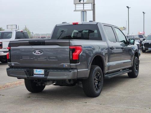 2025 Ford F-150 Lightning XLT