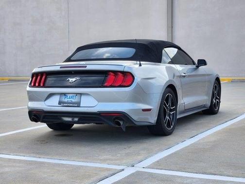 2020 Ford Mustang EcoBoost Premium