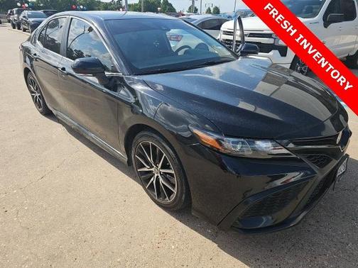 2023 Toyota Camry SE Nightshade