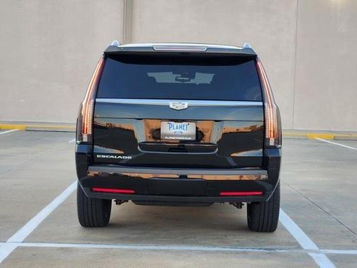 2020 Cadillac Escalade Premium Luxury