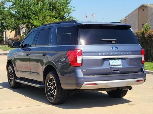 2022 Ford Expedition XLT