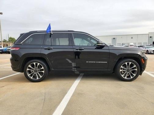 2023 Jeep Grand Cherokee Overland