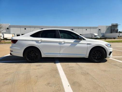 2020 Volkswagen Jetta 1.4T R-Line