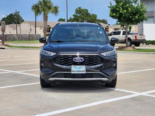 Black Metallic 2025 Ford Escape ST-Line Select