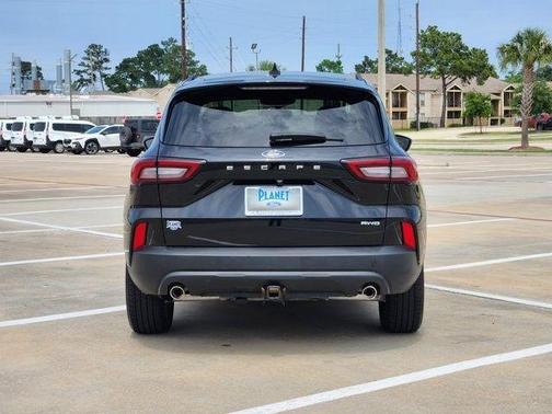 Black Metallic 2025 Ford Escape ST-Line Select