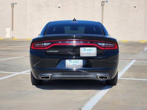 Pitch Black Clearcoat 2023 Dodge Charger SXT
