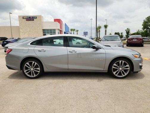 2024 Chevrolet Malibu 2LT
