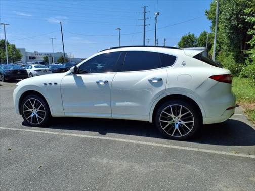 2017 Maserati Levante Base