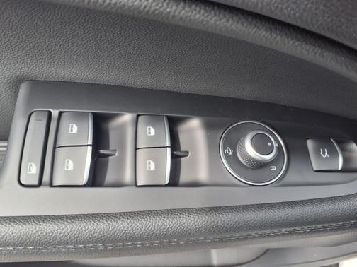 2025 Alfa Romeo Stelvio Sprint AWD