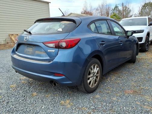 2017 Mazda Mazda3 Sport