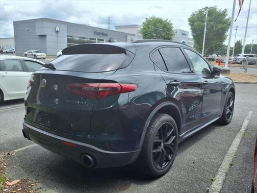 2020 Alfa Romeo Stelvio Base