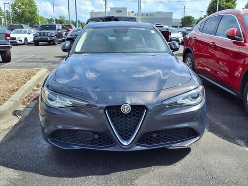 2019 Alfa Romeo Giulia Ti Lusso