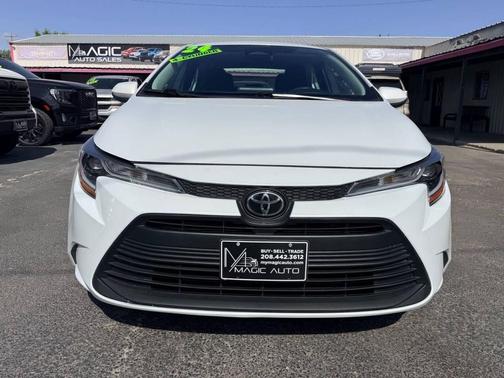 Wind Chill Pearl 2024 Toyota Corolla LE