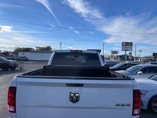 2018 RAM 2500 Tradesman Crew Cab 4x4 6'4' Box