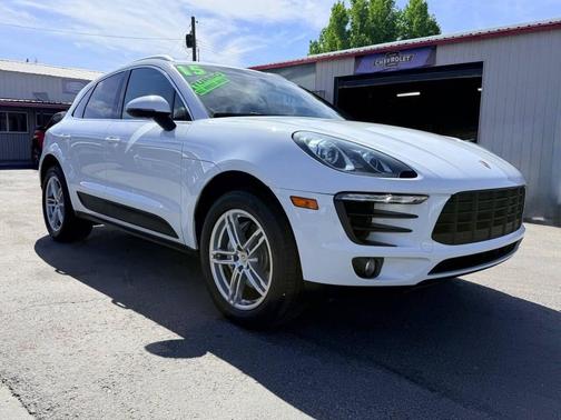 White 2015 Porsche Macan Macan S