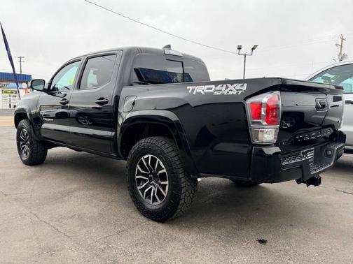 2021 Toyota Tacoma TRD Sport
