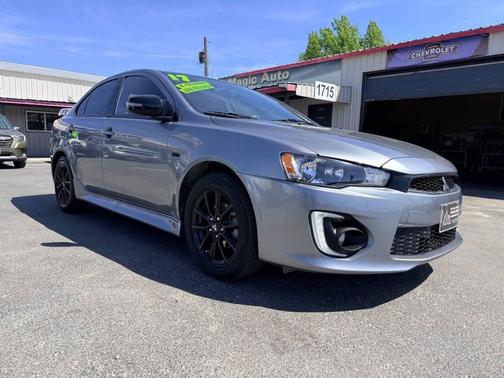 Mercury Gray Pearl 2017 Mitsubishi Lancer SE