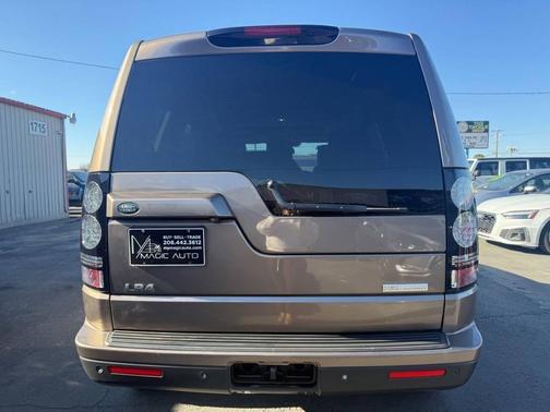 2016 Land Rover LR4 Base