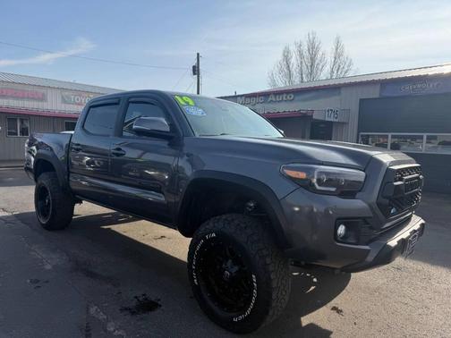 2019 Toyota Tacoma SR5