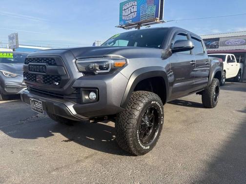 2019 Toyota Tacoma SR5
