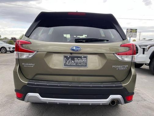 Autumn Green Metallic 2024 Subaru Forester Touring