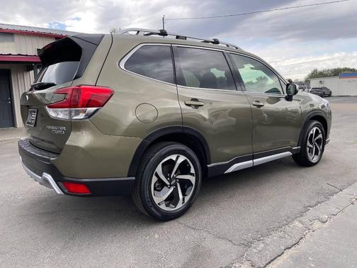 Autumn Green Metallic 2024 Subaru Forester Touring