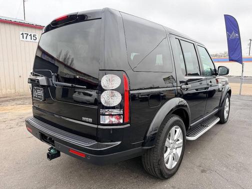 2016 Land Rover LR4 Base