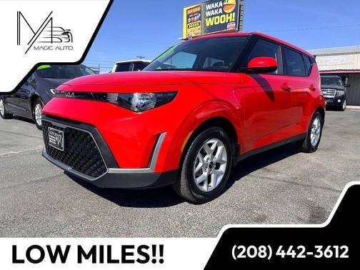 Inferno Red 2025 Kia Soul LX