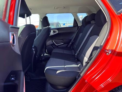 Inferno Red 2025 Kia Soul LX