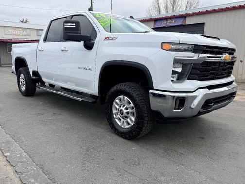 2024 Chevrolet Silverado 2500 LT