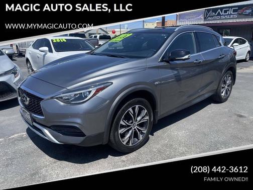 2019 INFINITI QX30 LUXE