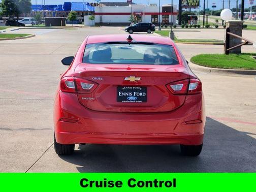 2019 Chevrolet Cruze LS