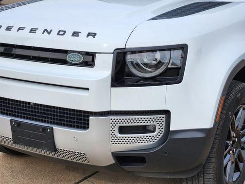 2025 Land Rover Defender P300